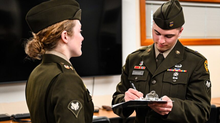 Army mulls baseball caps, collar rank, and other uniform changes