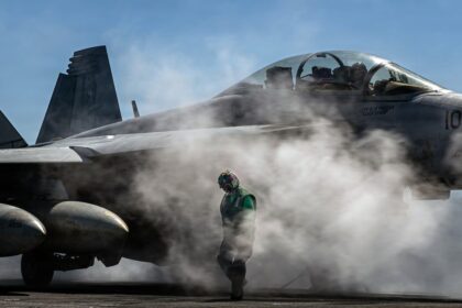 Navy not assessing long-term brain risks for pilots, report finds