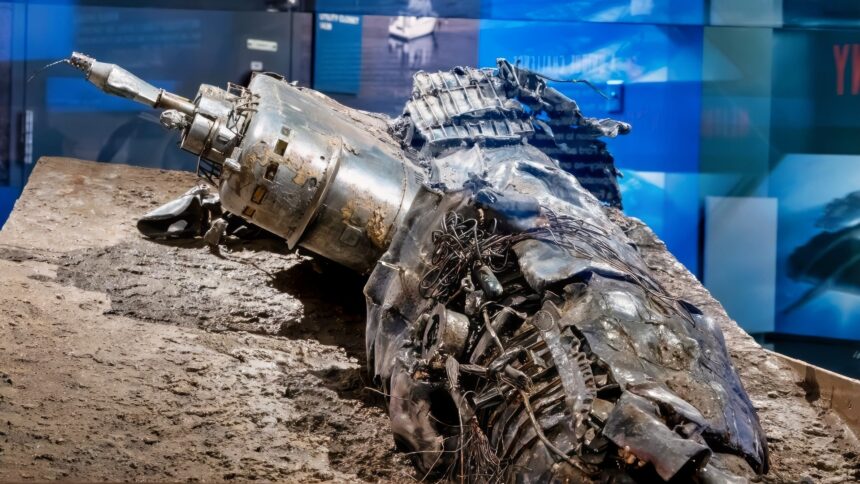 ‘She Broke Free’: The CIA Used a Cover Story to Recover a Chunk of a Russian Ballistic Submarine Armed with Nuclear Warheads But Part of the Sub Slid Back Below the Waves