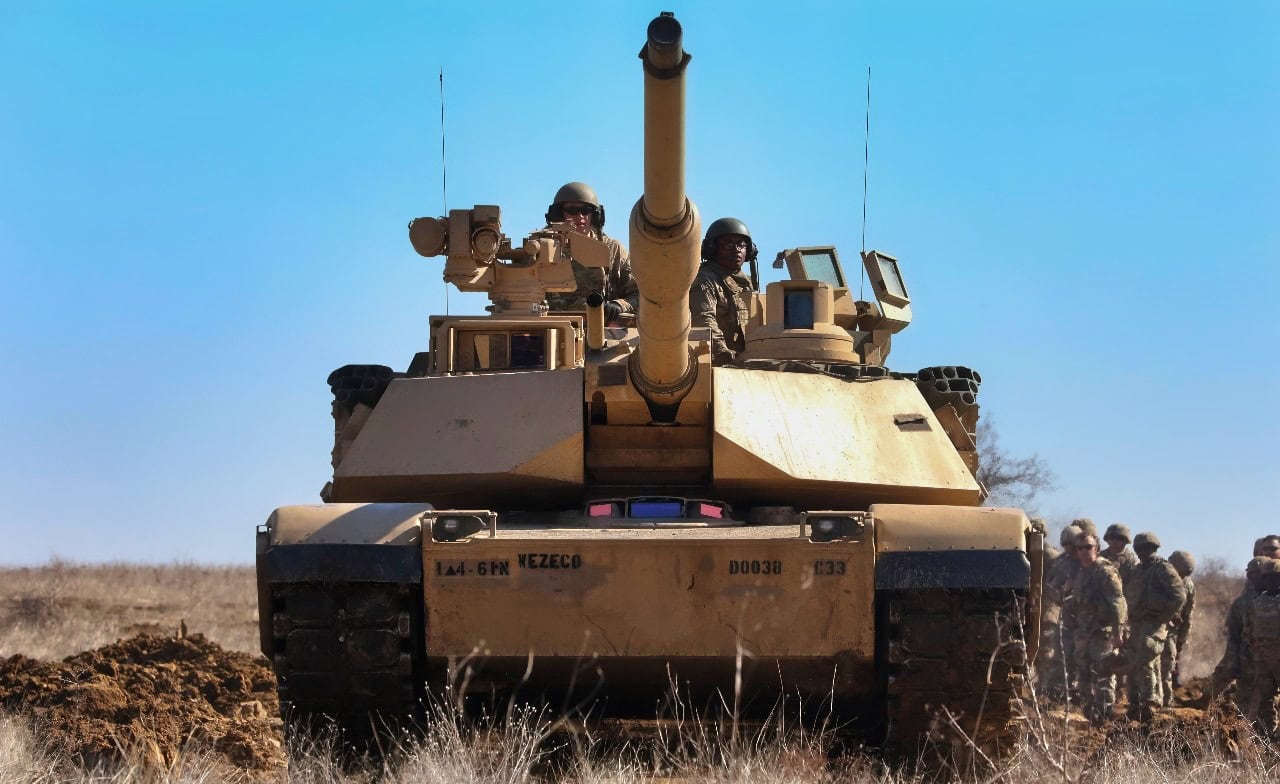 M1 Abrams Tank