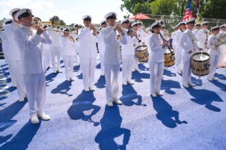 Navy Failed to Protect Pilots From Brain Injuries, New House Report Claims