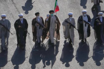 Iran’s Revolutionary Guard Warns US Over Escalation
