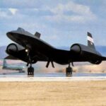 The Mach 3 SR-71 Blackbird’s Ceiling Was Thought to Be 85,000 Feet. In 1965, a Test Pilot Flew It Past 90,000, Felt It Wobble, Lost an Engine and Landed on One at Edwards